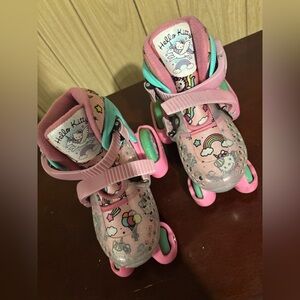 Hello kitty skates